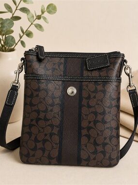 Coach Signature C Brown & Black Crossbody Bag 7.5 x 9 EUC  silver Hardware